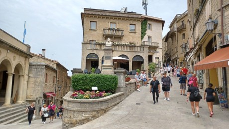 0897 San Marino