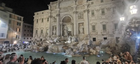010a Řím Fontana de Trevi