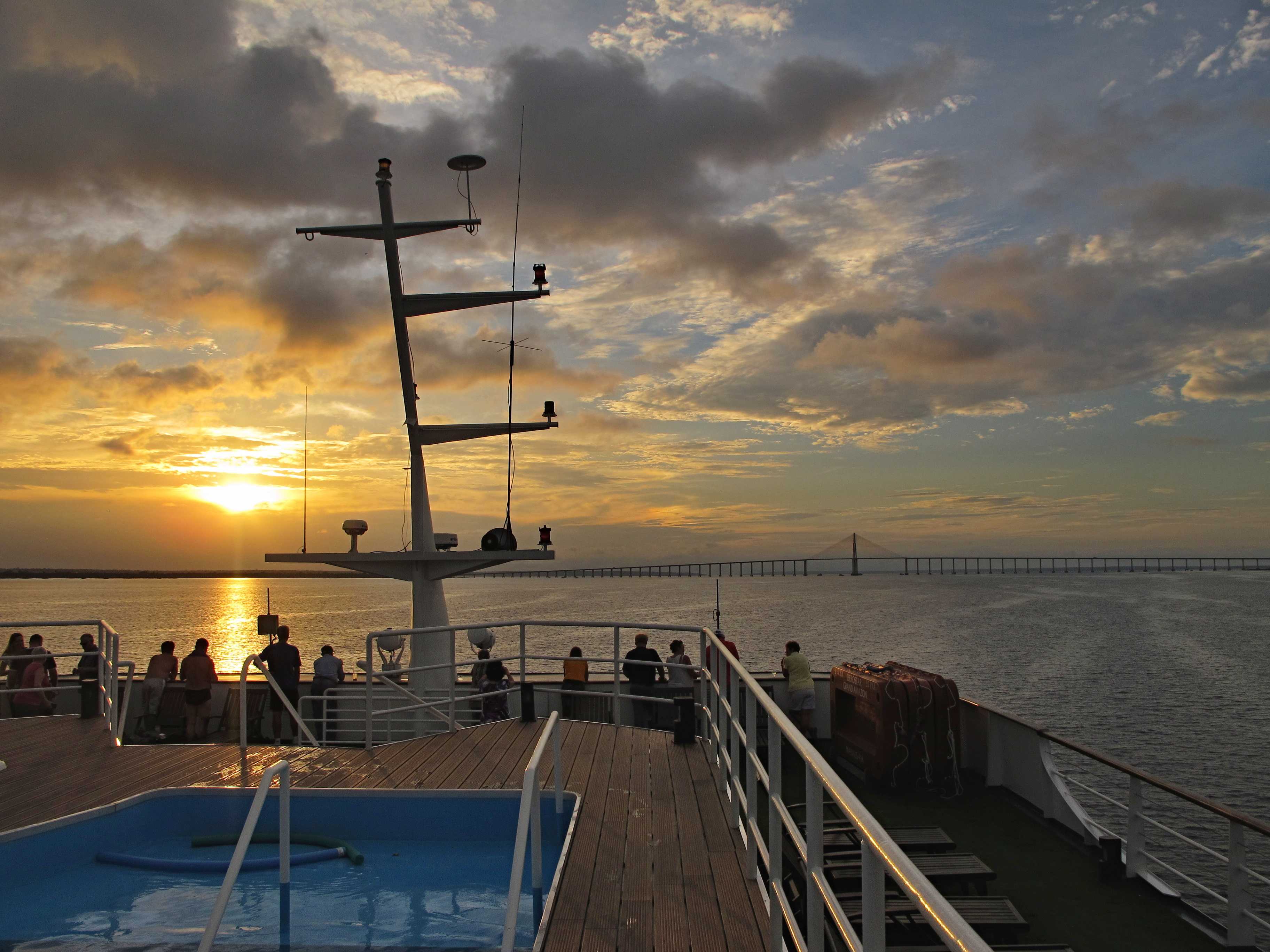 Amazon Cruise