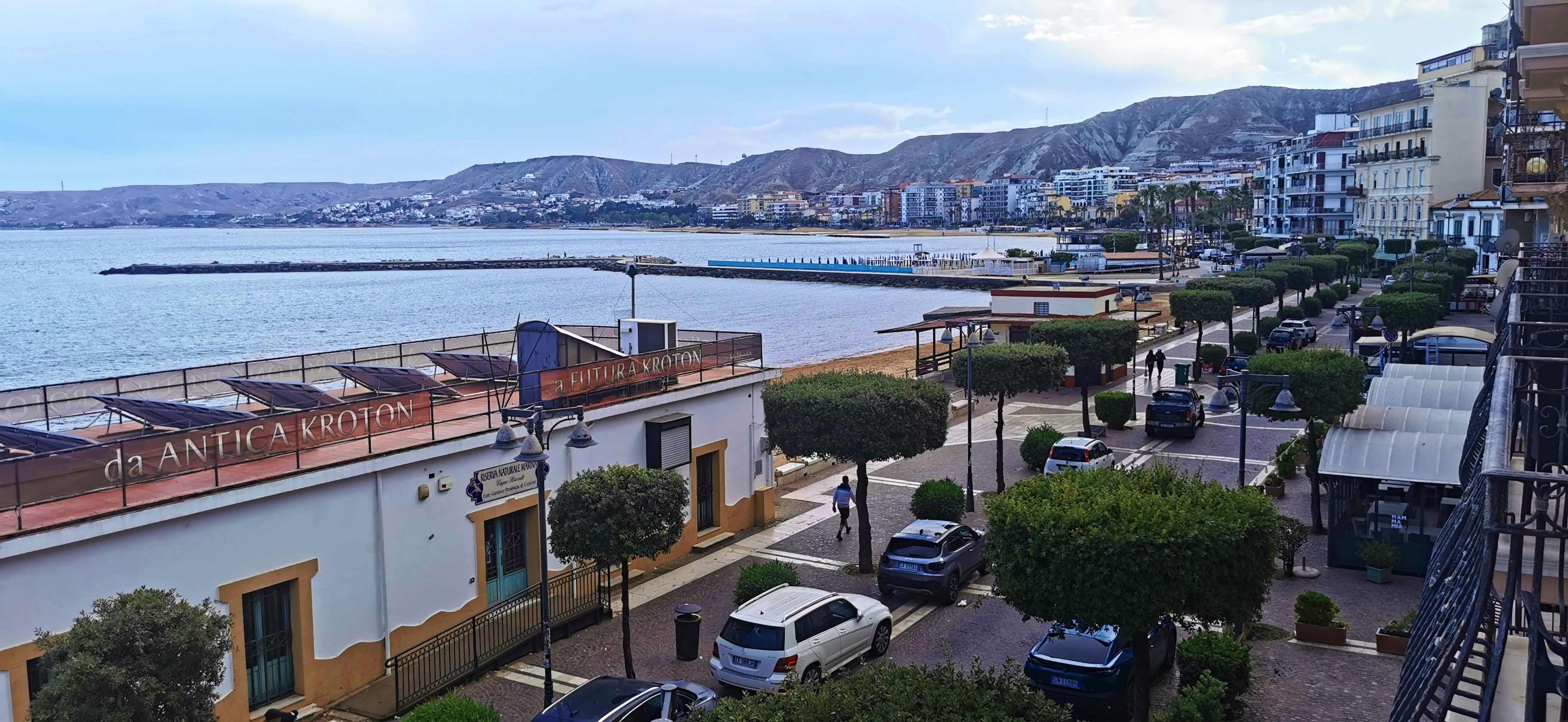 08a Crotone